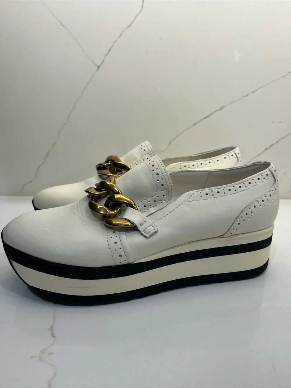 NWT Dolce Vita Jhenee Platform Sneaker Loafer –Size 8.5